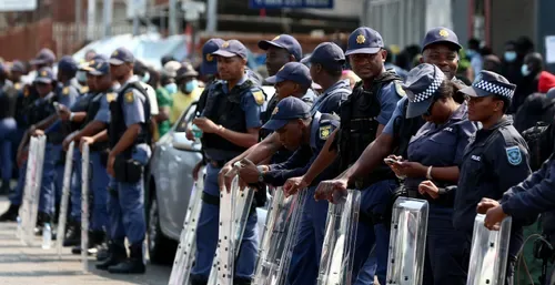 How much do SAPS officers earn in South Africa? Salary figures explained