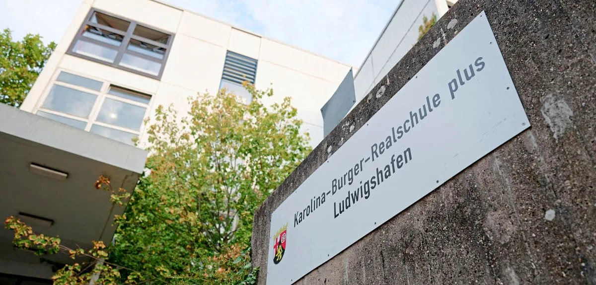 Schüler mit Messer bedroht – Bericht über neue Gewaltvorfälle an Brennpunktschule