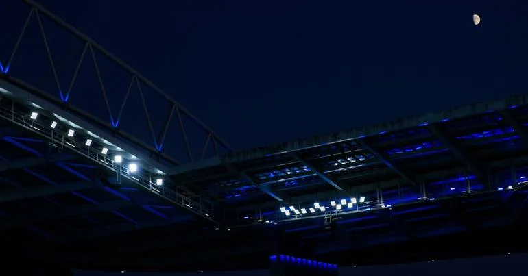 Um clássico azul e branco: as fotos do FC Porto-Benfica