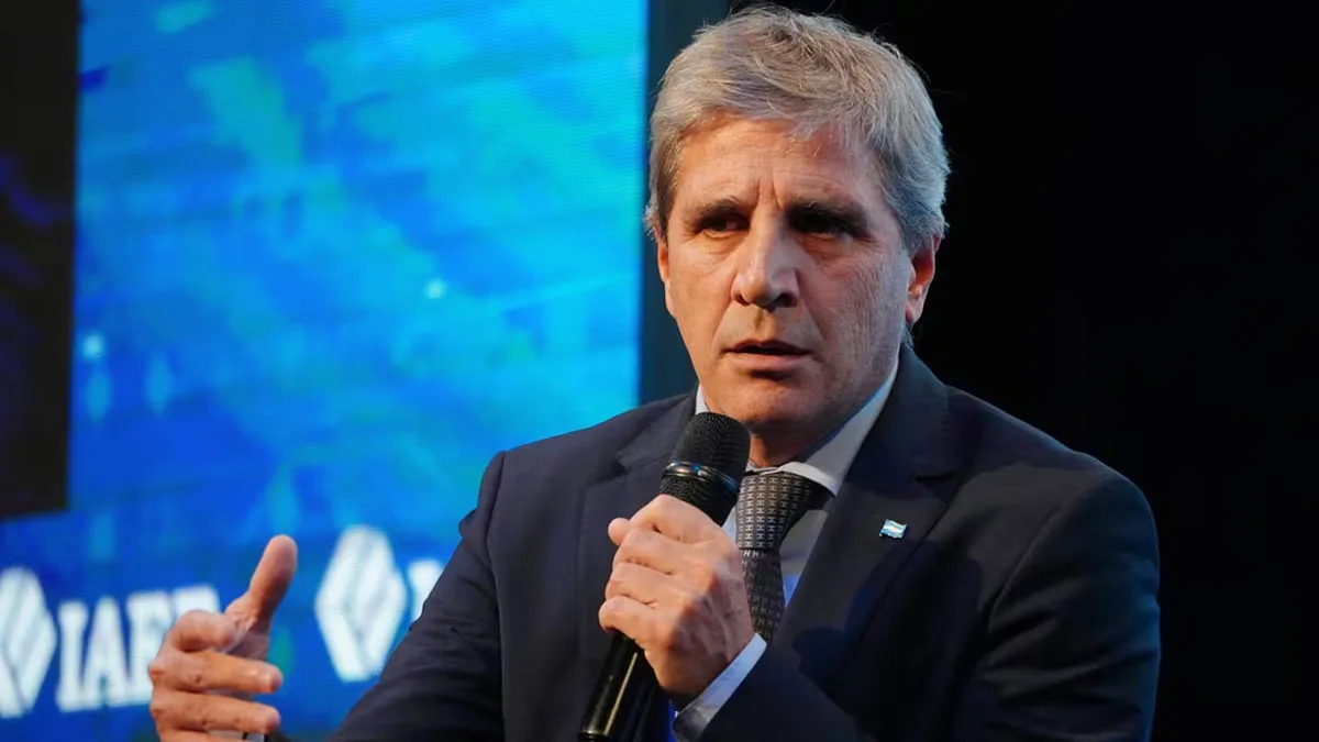 Dólares del colchón: los problemas que Inocencia Fiscal II no resuelve, según los tributaristas