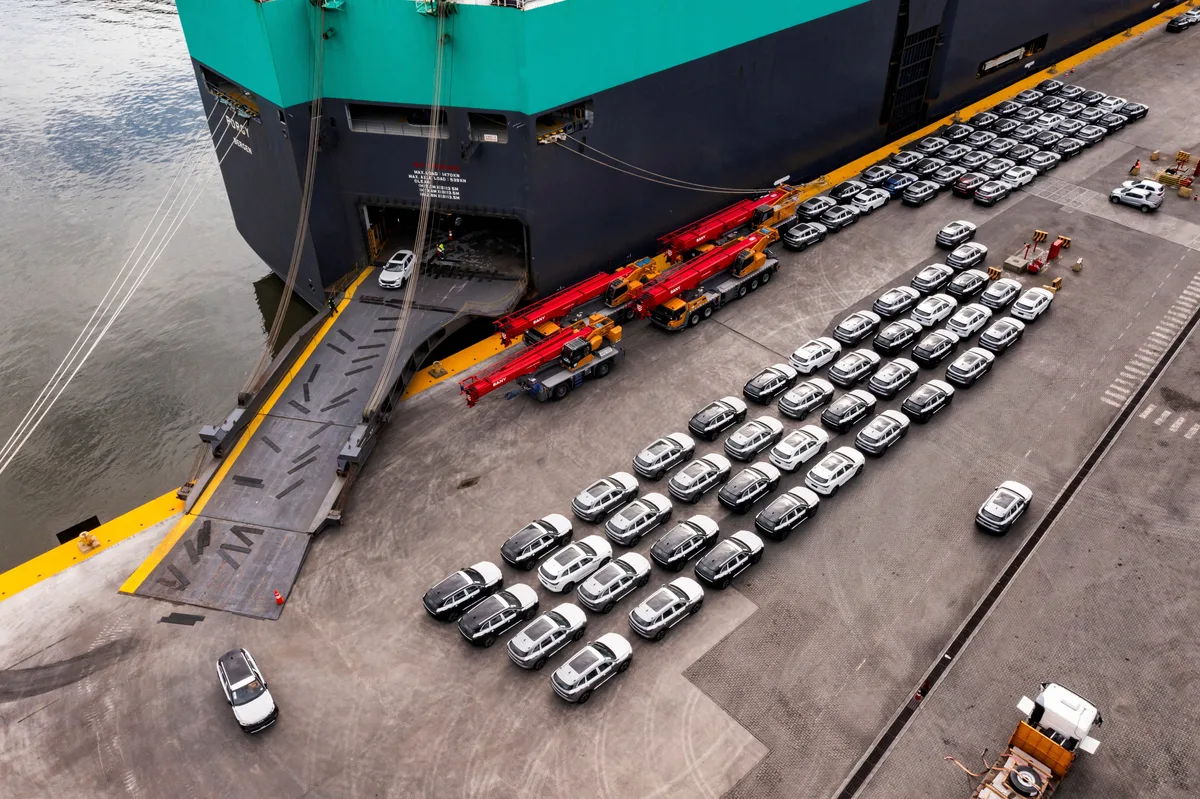 Se demora la apertura del cupo de autos híbridos y eléctricos de 2027: los motivos detrás del retraso