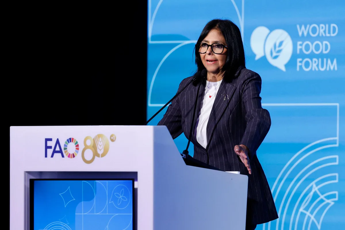 Delcy Rodríguez dijo que el diálogo con Estados Unidos y la oposición contribuye a la recuperación económica en Venezuela