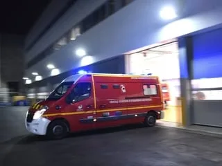 Un homme hospitalisé après avoir reçu des coups de couteau dans le centre-ville de Rennes