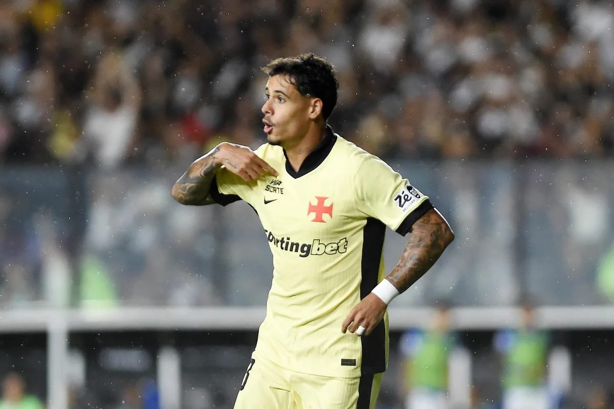 Lucas Freitas recusa propostas, abraça oportunidades e vive bom momento no Vasco