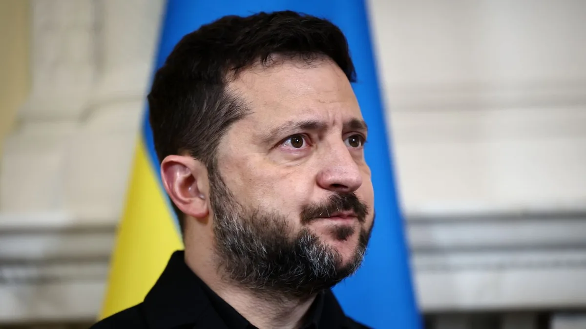 Ukraine hits Russian refinery as Starlink satellite services are restored