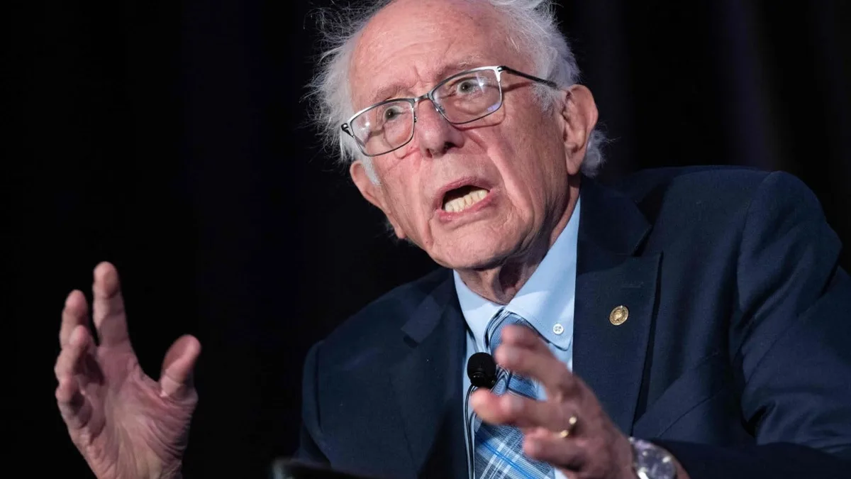 Unlikely allies Sanders and Bannon call for stronger AI oversight