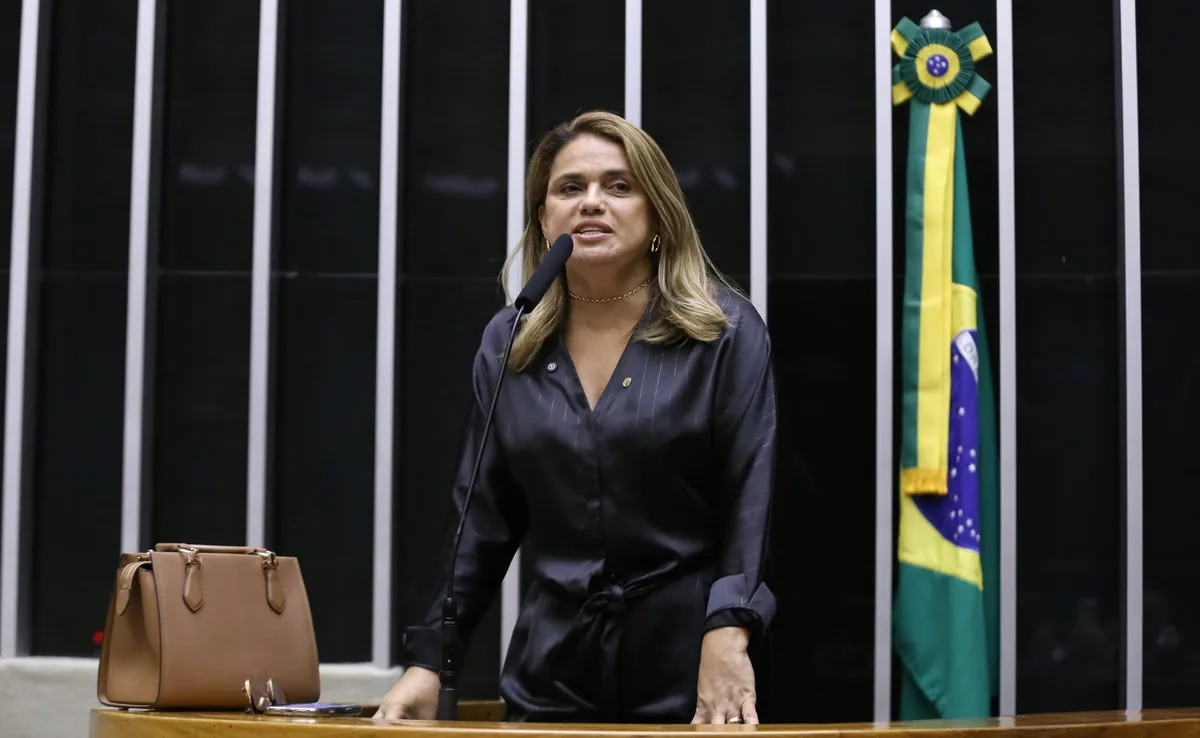 Candidata a senadora Helena da Asatur (PSD) declara patrimônio de R$ 10,6 milhões