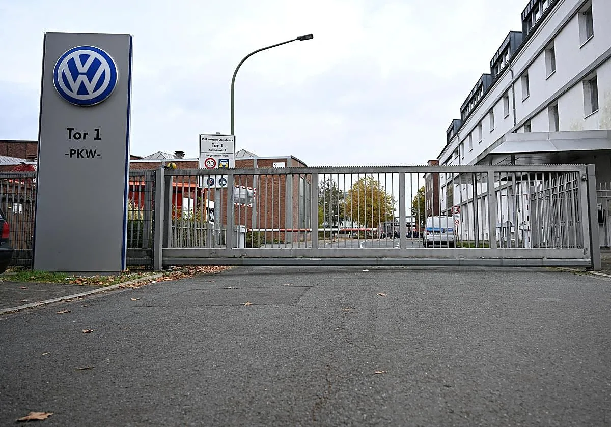 Volkswagen pacta la venta de su planta de Osnabrück para convertirla en un centro de defensa