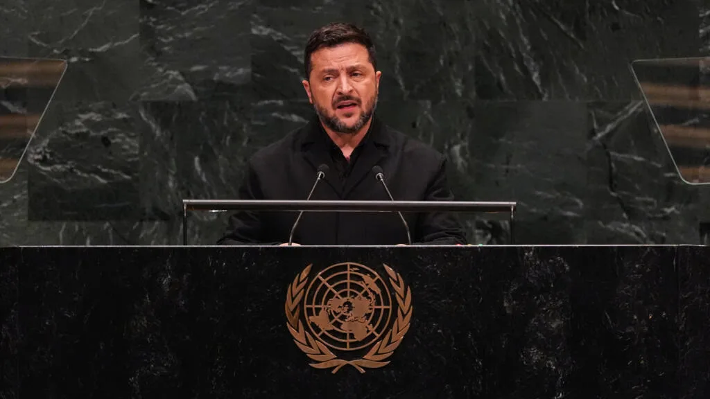 Guerre en Ukraine : à l'ONU, Zelensky dénonce "la folie" de Poutine