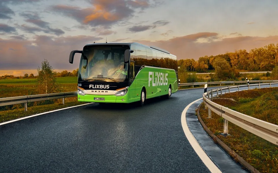 FlixBus muda paragem em Peniche para reforçar oferta de ligações