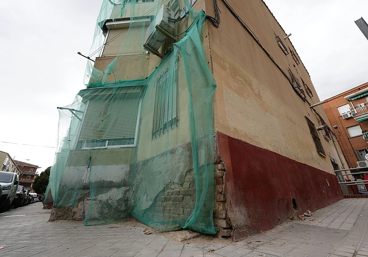 Desbloqueada la reconstrucción de la Colonia Experimental, las chabolas verticales de Villaverde