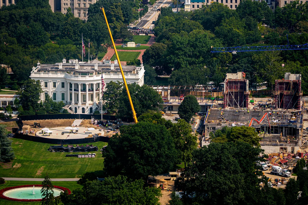 Supreme Court temporarily allows Trump ballroom construction to continue