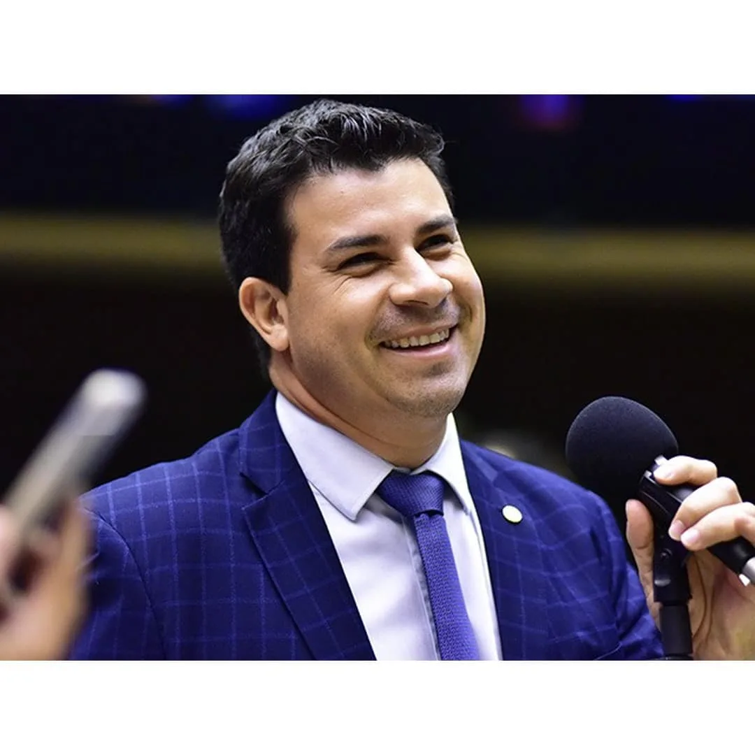 Carlos Veras (PT) é reeleito deputado federal por Pernambuco com 133.118 votos