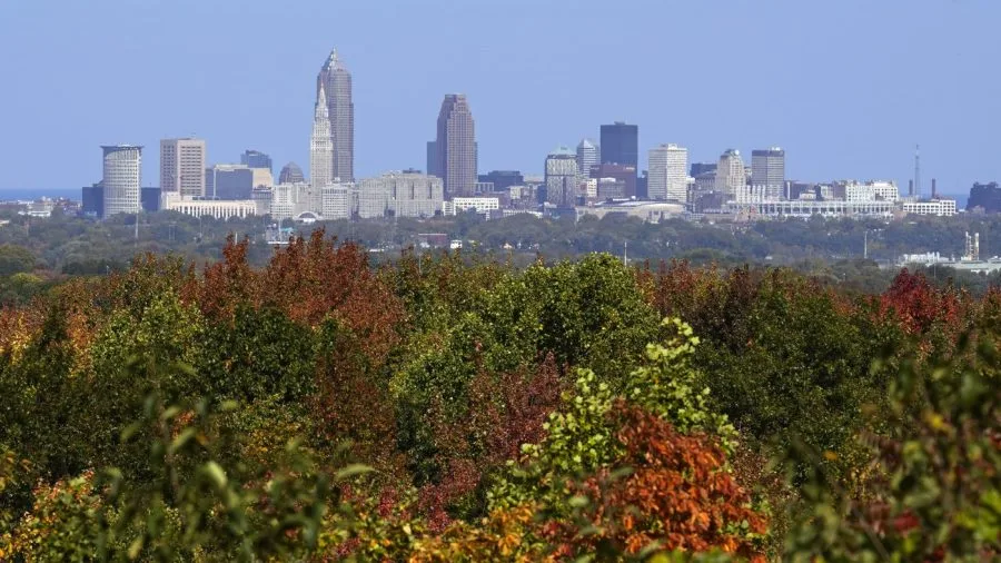 Cleveland to be home of next submarine repair center