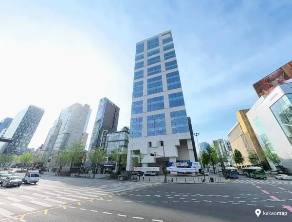 [단독]아정당 89년생 '영리치'가 1121억에 산 강남 빌딩, 의료복합 호텔로 개발