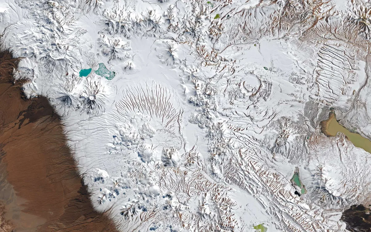 La Nasa révèle le désert le plus aride du monde sous la neige : El Niño est-il en train de tout bouleverser ?