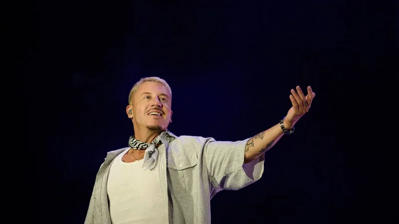 "Free Palestine": pourquoi l'éviction de Macklemore de la tournée d'Ed Sheeran ravive les clivages aux États-Unis