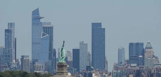 New York: ICE nimmt Fahrer von gekentertem Boot fest