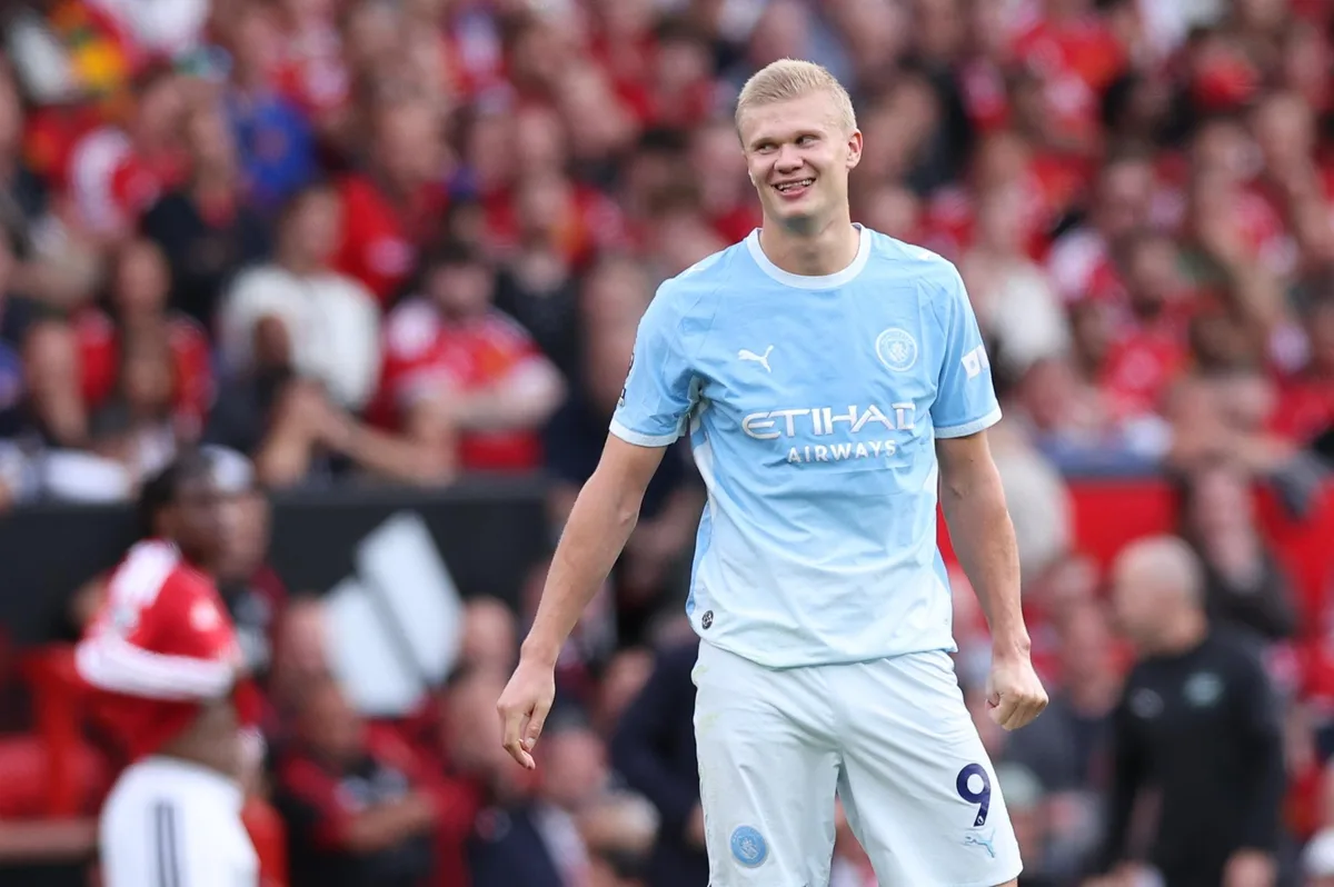 El City solo necesitó 10 jugadores para doblegar al United en el derbi de Mánchester