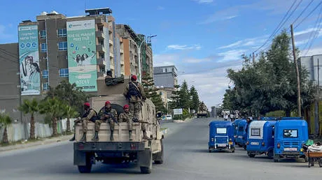 Ethiopia accuses Eritrea of ‘all-out invasion’