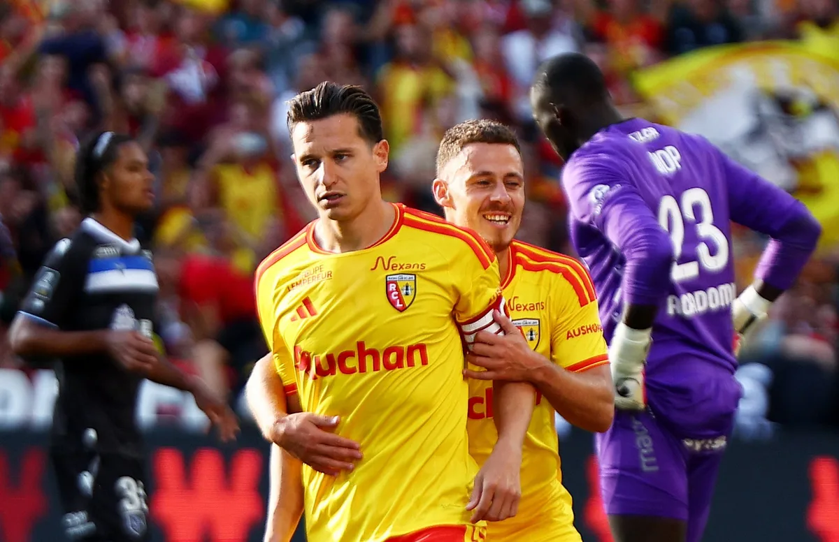 Thauvin ‘llama’ a Zidane