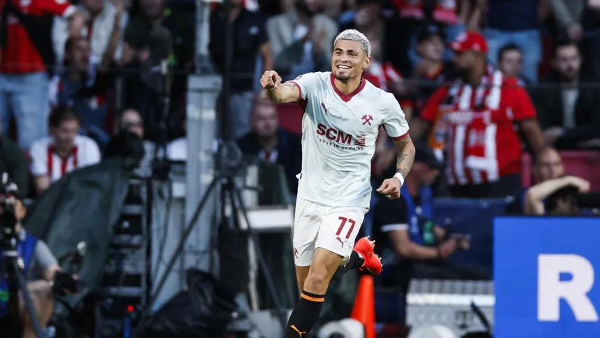 EN VIDEO: Gleiker Mendoza debutó en Champions League con un golazo