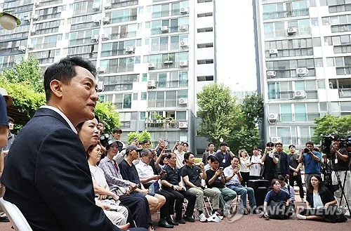 서울시, 정비사업조합·시공사와 협약…"3만호 연내 착공"