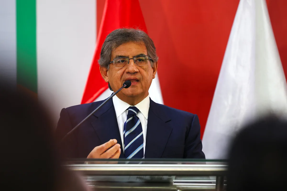Ministro Juan Sheput se planta ante Keiko Fujimori y exige la salida de Óscar Arriola: “No voy a retroceder”