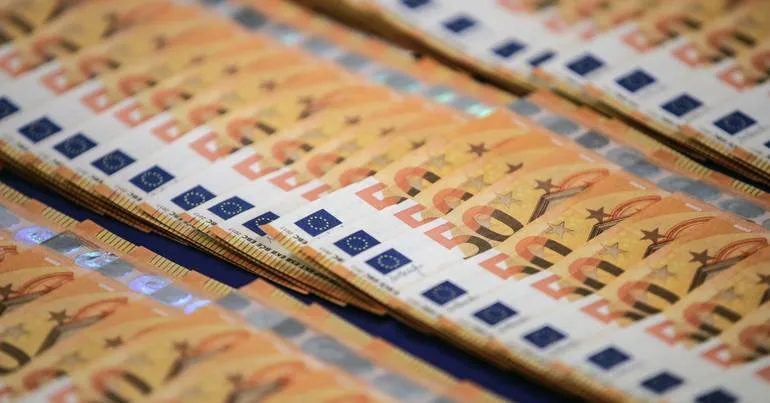 Excedente do Estado cai para 282 milhões de euros até julho