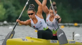 Mundiais de Canoagem. C2 500 feminina nas `meias, K4 500 fica nas eliminatórias