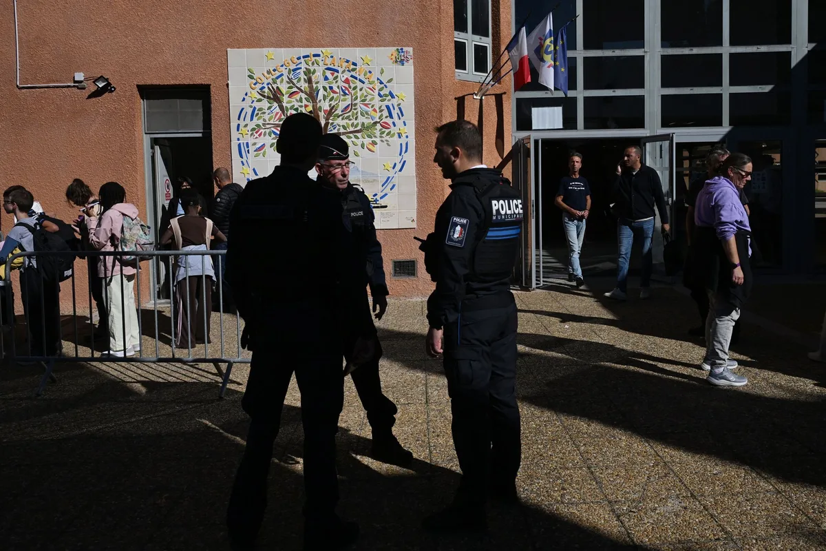 Fusillade à Aubagne : l’influence de la True Crime Community, fascinée par l’extrême violence