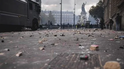 "On a sous-évalué le nombre de casseurs" : le maintien de l'ordre sous le feu des critiques après les violences en marge de la mobilisation du 17 octobre