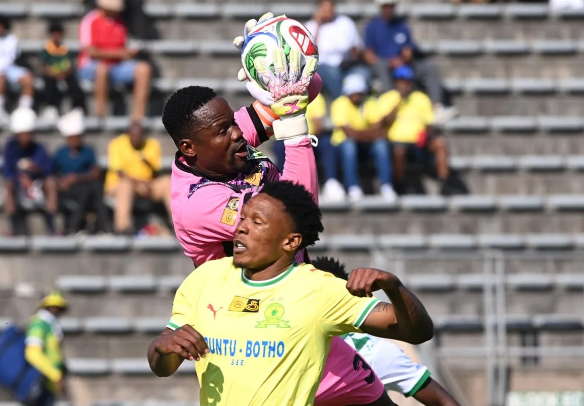 As Mothiba fires blanks, Cardoso sweats on form, fitness of Sundowns’ strikers
