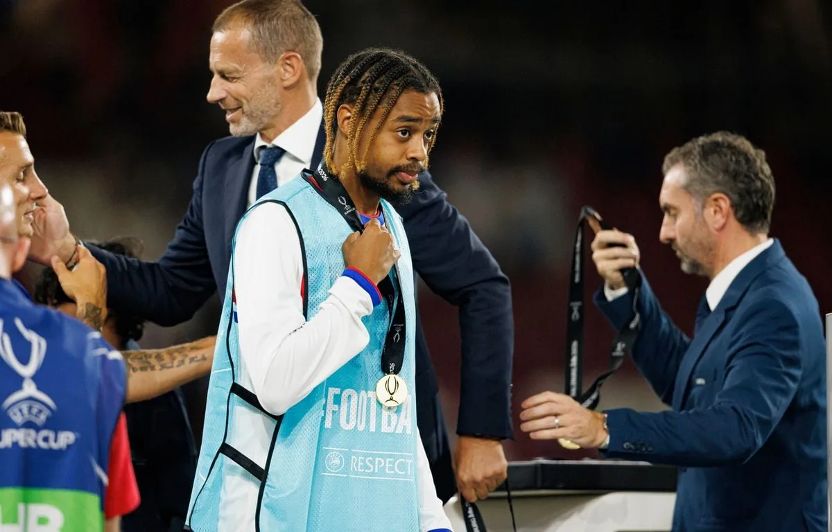 EN DIRECT Mercato 2026 : Accord entre le PSG et Liverpool pour Barcola, le pactole pour Paris... Suivez le marché des transferts avec nous