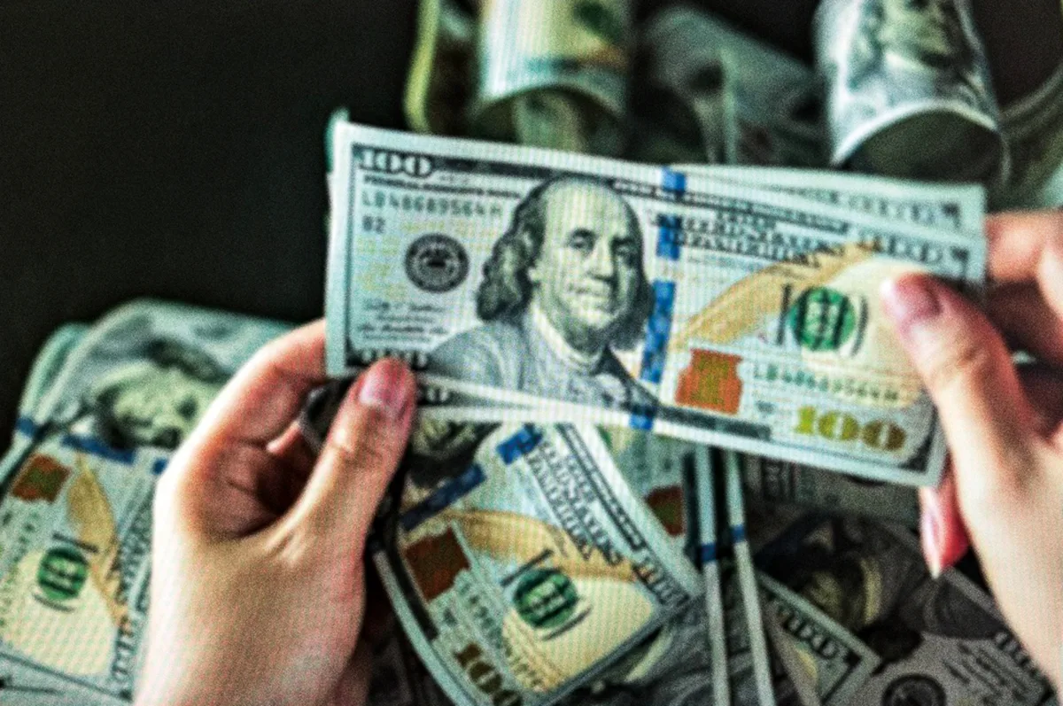 Os fatores que podem levar o dólar a R$ 4,50 após a eleição, segundo o Goldman Sachs