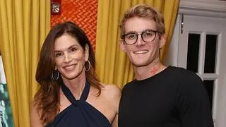 La causa de muerte del hijo Cindy Crawford sigue siendo un misterio