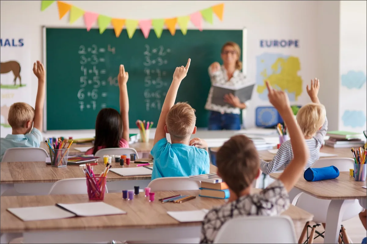 En Nueva York: la ley que reforzaría la prohibición a las escuelas de pedir el estatus migratorio para inscribir a un niño