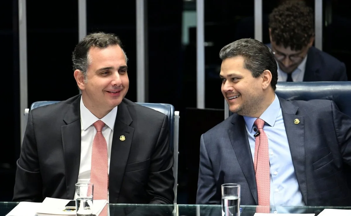 Alcolumbre indica Rodrigo Pacheco para vaga aberta de ministro do TCU