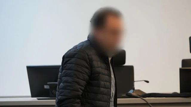 Kriminalität: Mordprozess nach tödlichem Angriff auf Ex-Frau beginnt