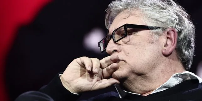 « Front populaire », la revue de Michel Onfray, rachetée par Lagardère News, dans le giron de Vincent Bolloré