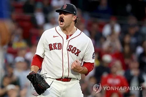 MLB 보스턴 톨리, 9구 3삼진 '무결점 이닝'…구단 역대 8번째