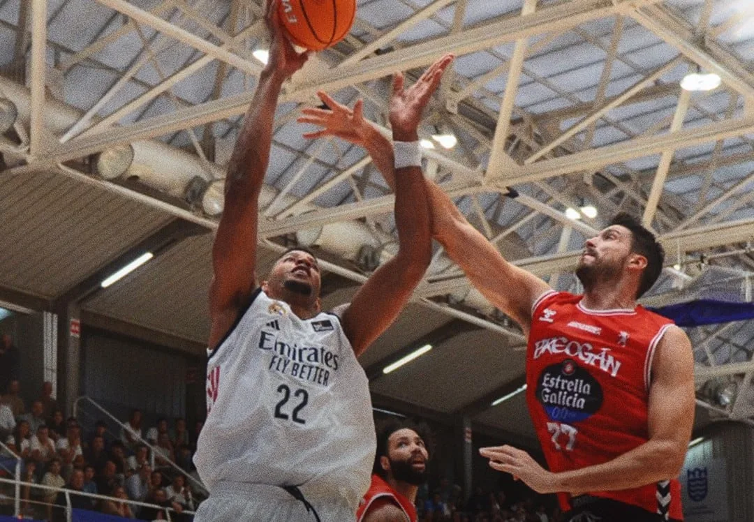 El Madrid pierde en su estreno pero recupera a Tavares