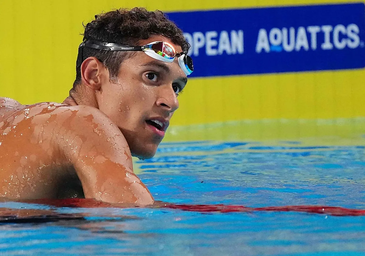España rompe la sequía en la piscina con dos medallas