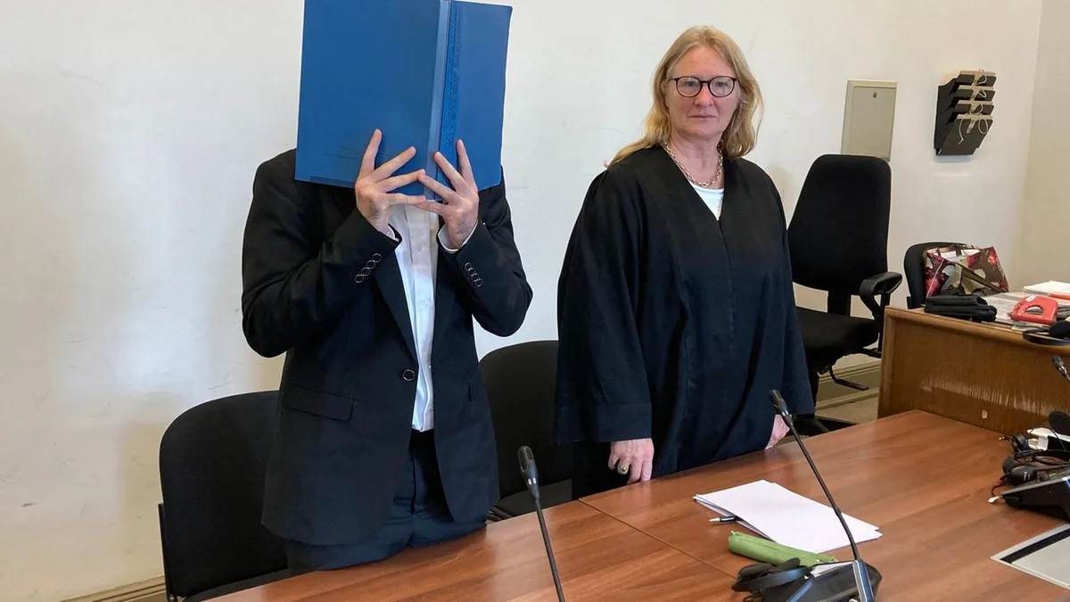 Beziehungsgewalt: Frau geschlagen, gewürgt und vergewaltigt - Bewährungsstrafe