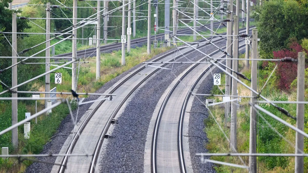 Verkehr: Bundestag ebnet Weg für neue Bahntrasse Hannover-Hamburg