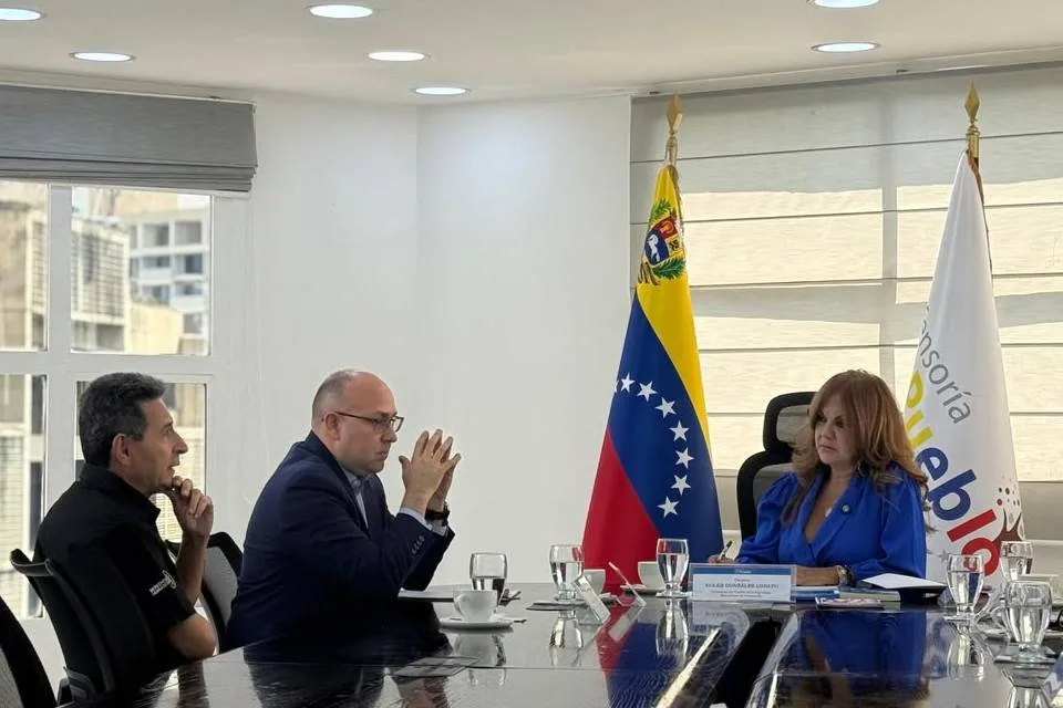 Provea insta a la Defensoría a actuar por bloqueos web y desapariciones forzadas