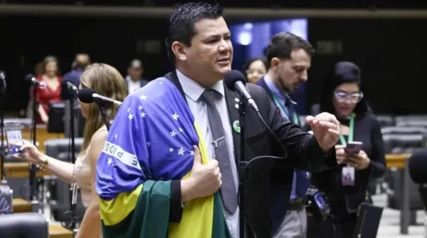 Sem Gilvan, PL corre o risco de perder vaga na Câmara pelo ES