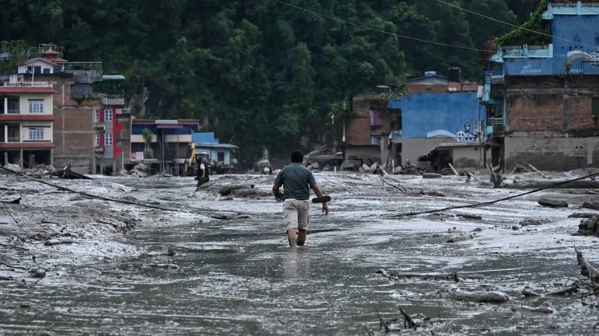 Nepal flood toll hits 626, over 2400 still missing as rains hinder search ops
