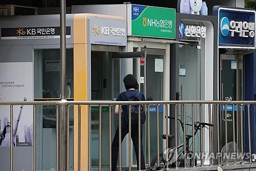 은행 '감시망' 걸린 보이스피싱 두배로…작년 8천760건