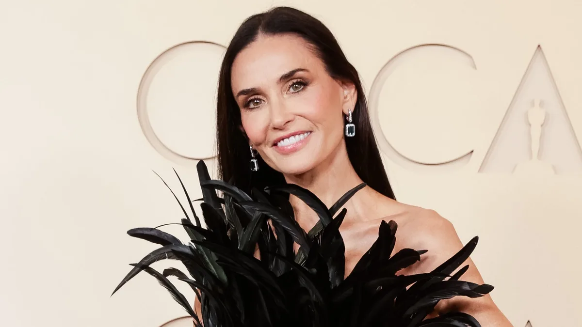 A-Lister, 63, Shocks Fans With ‘Ageless’ Makeup-Free Photo